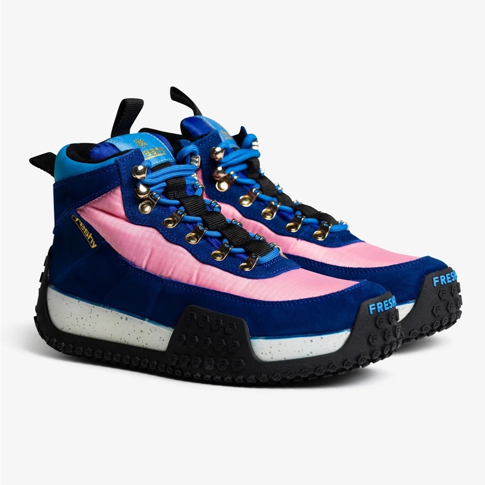 Freshy Navigator winter hiking boots